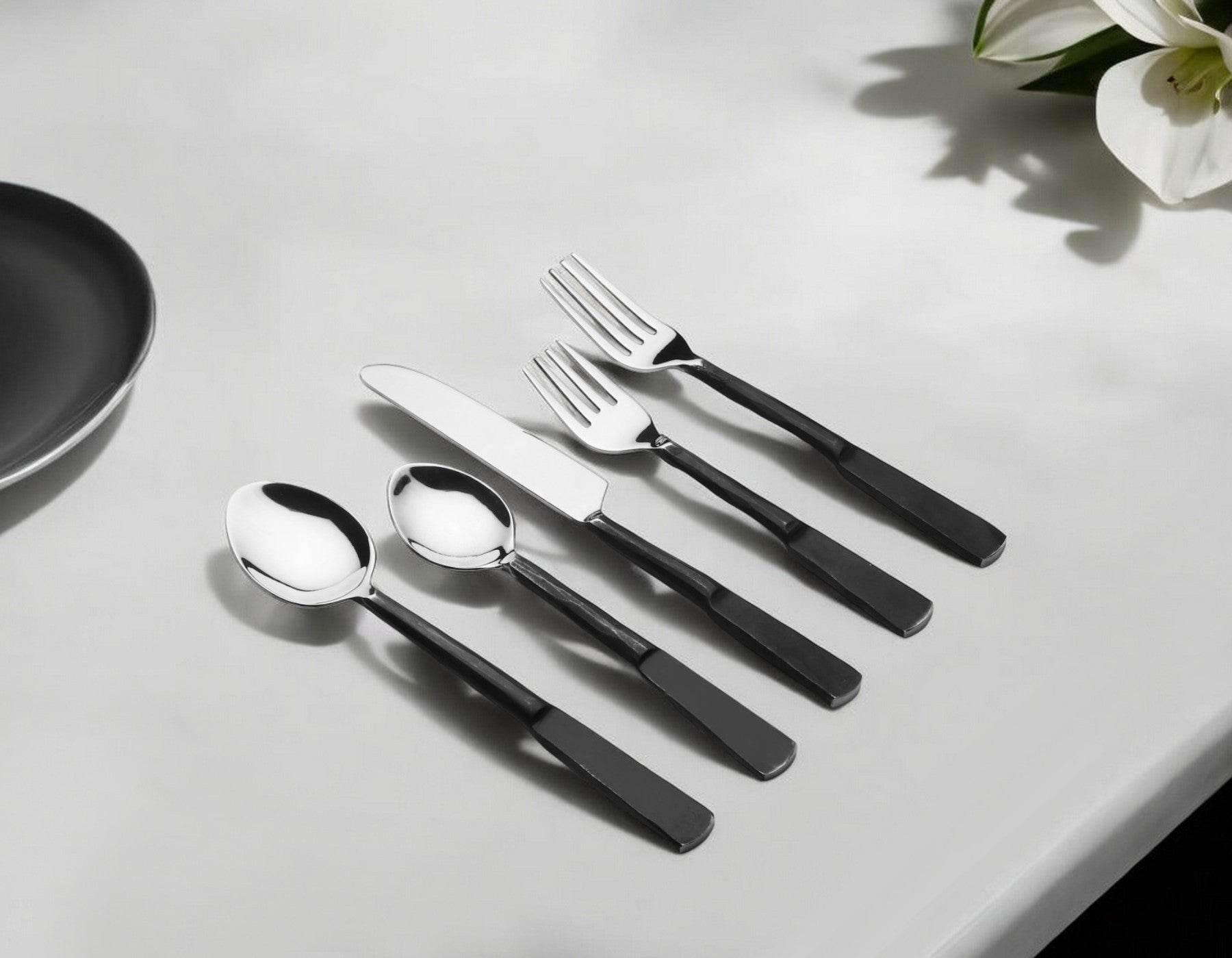 Matte Black Stainless Steel Twenty Piece Hand Forged Flatware Set - Metromarketstore