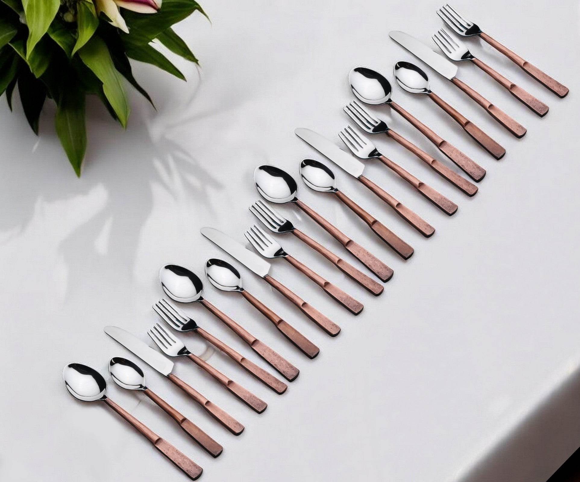 Matte Copper Stainless Steel Twenty Piece Hand Forged Flatware Set - Metromarketstore