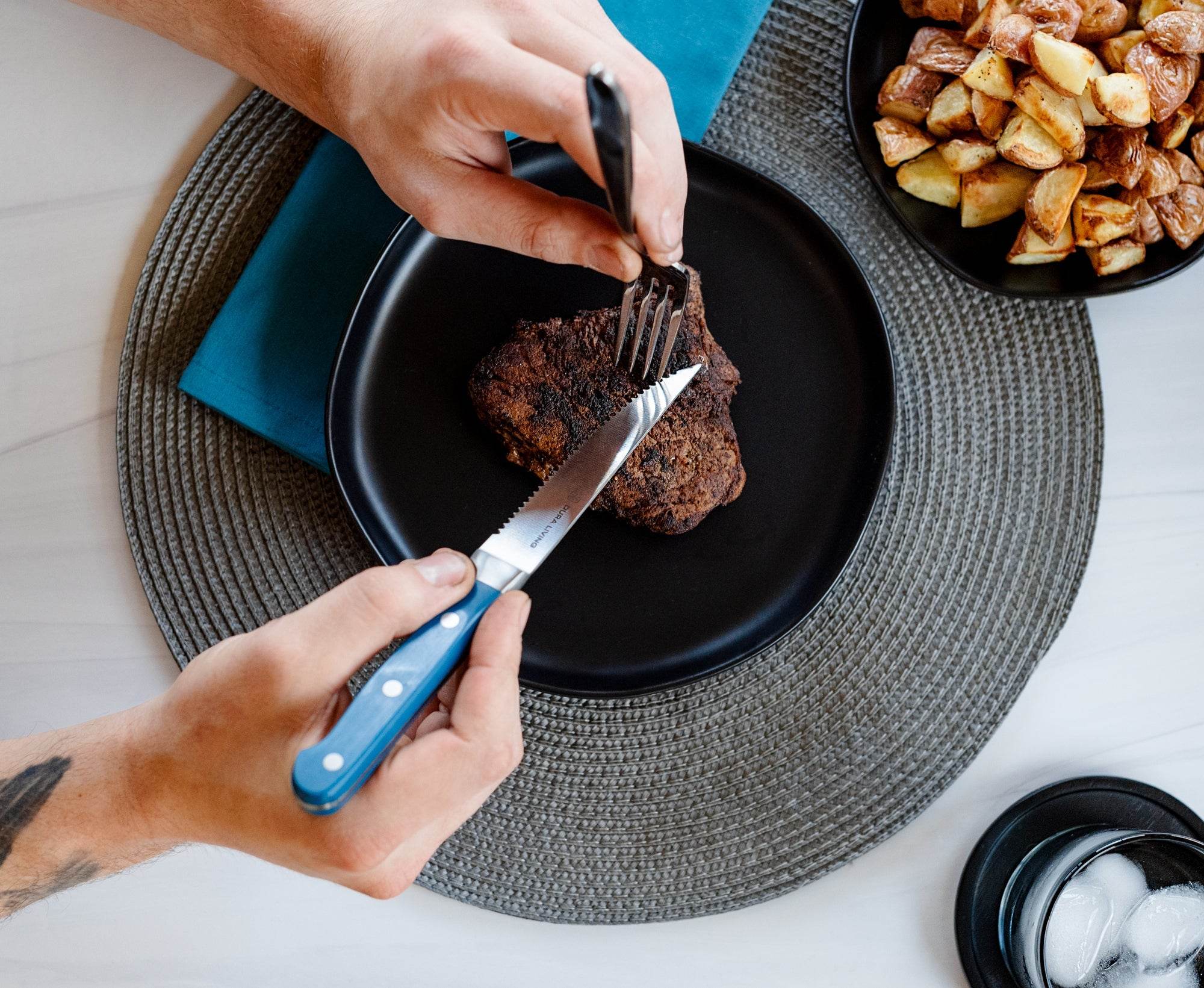 Superior Set of 8 Steak Knives - Royal Blue-4