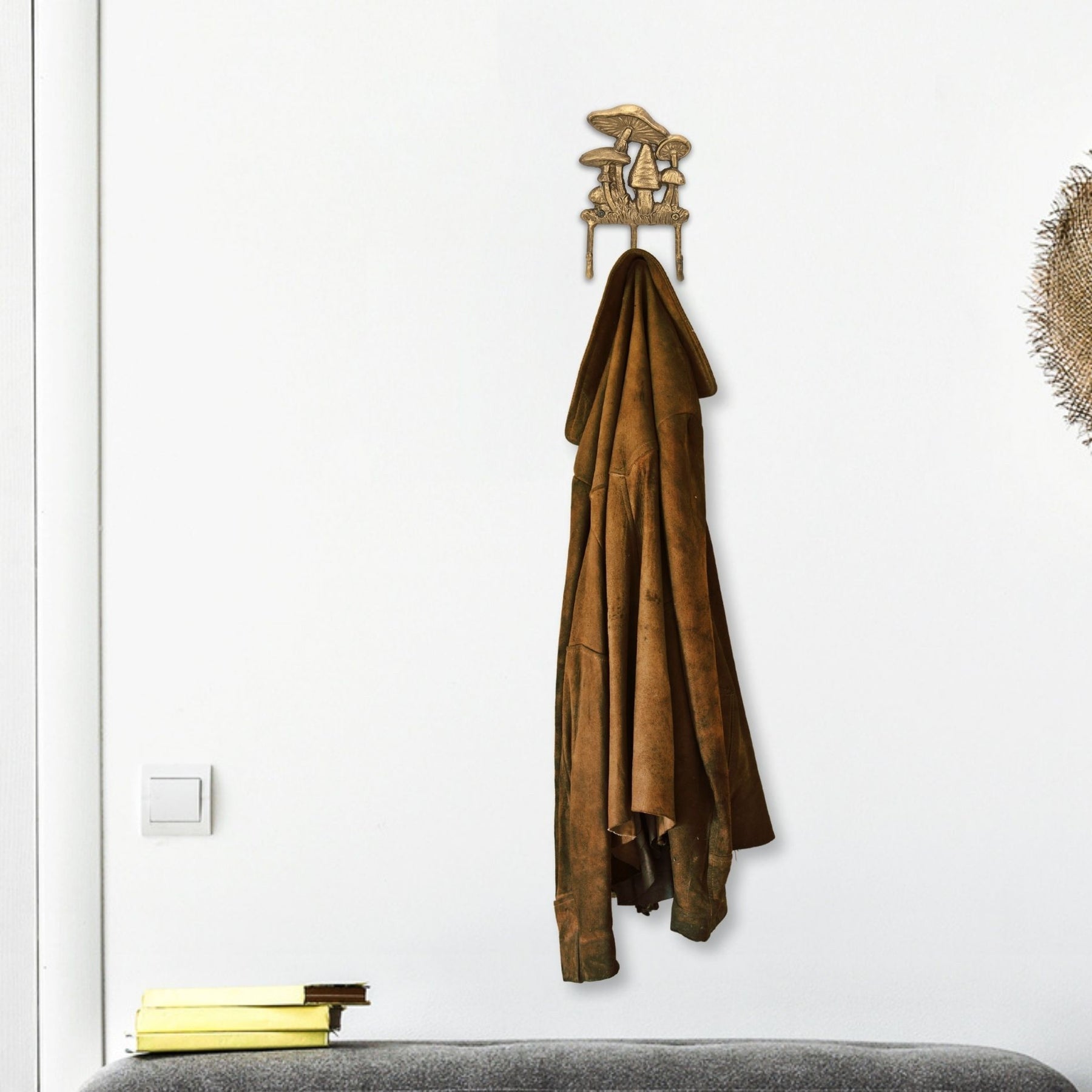 5" Antiqued Gold Cast Iron Mushroom Three Hook Wall Mount Coat Rack-5