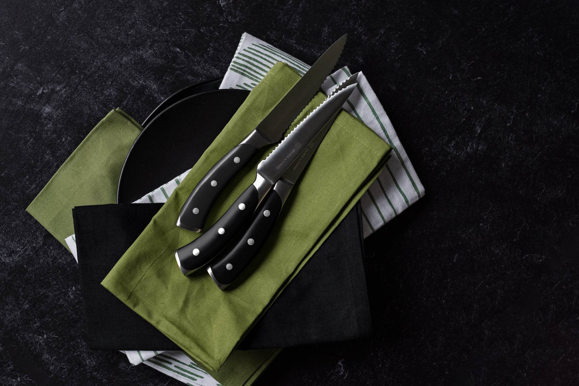 Elite Set of 4 Steak Knives - Black - Metromarketstore