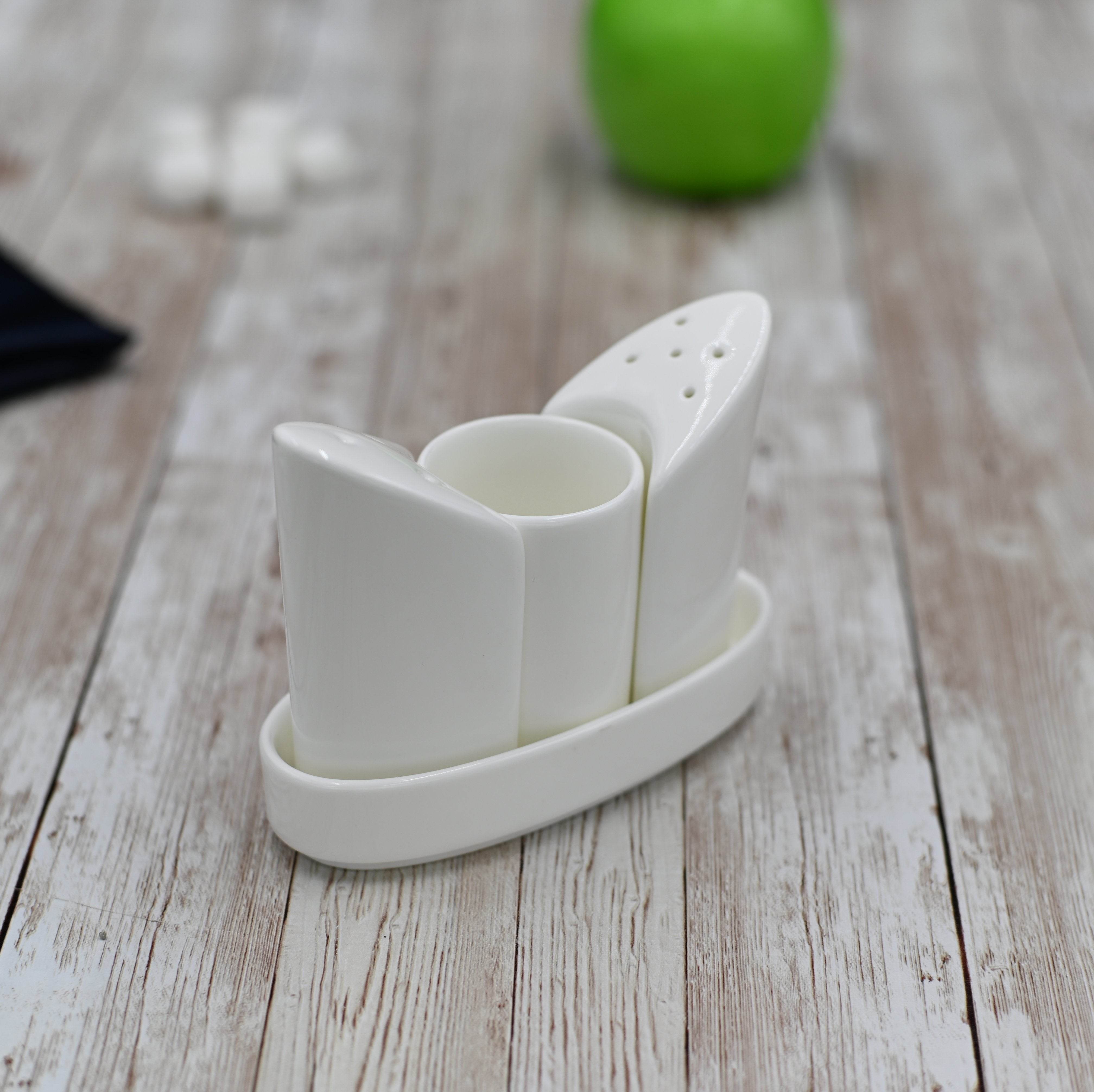 White Salt & Pepper Set - Metromarketstore