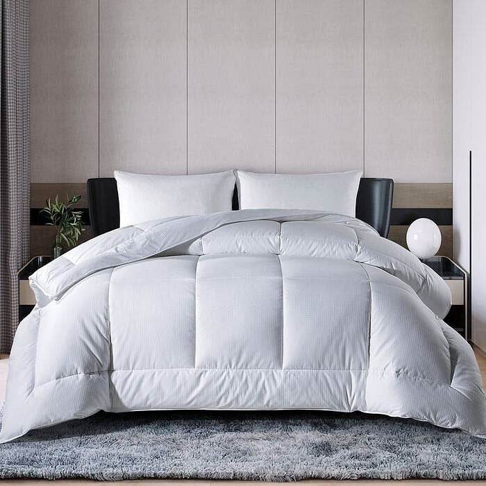 King Size All Seasons Soft White Polyester Down Alternative Comforter - Metromarketstore