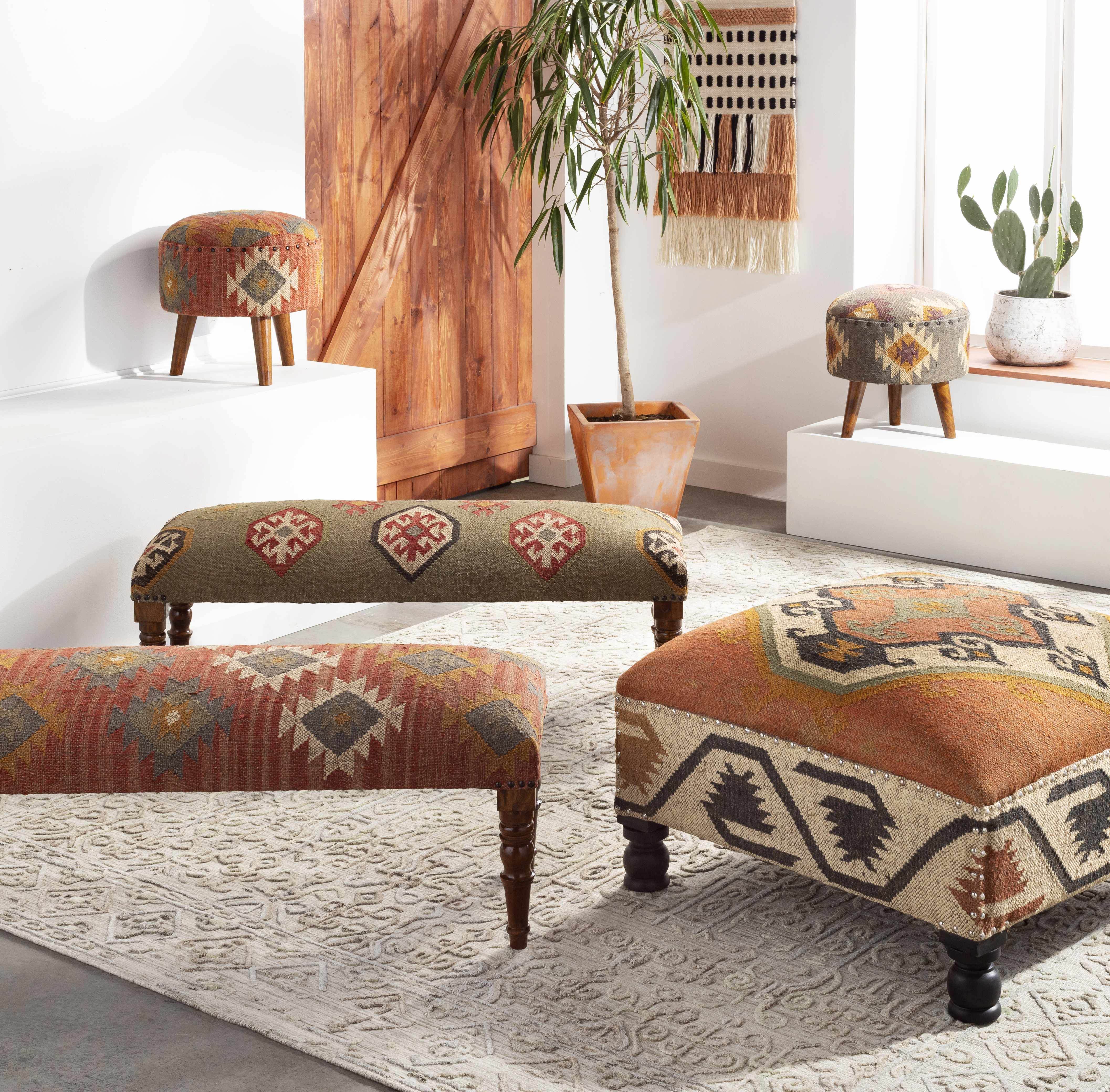 Yunak Rustic Geometric Tapestry Bench - Metromarketstore