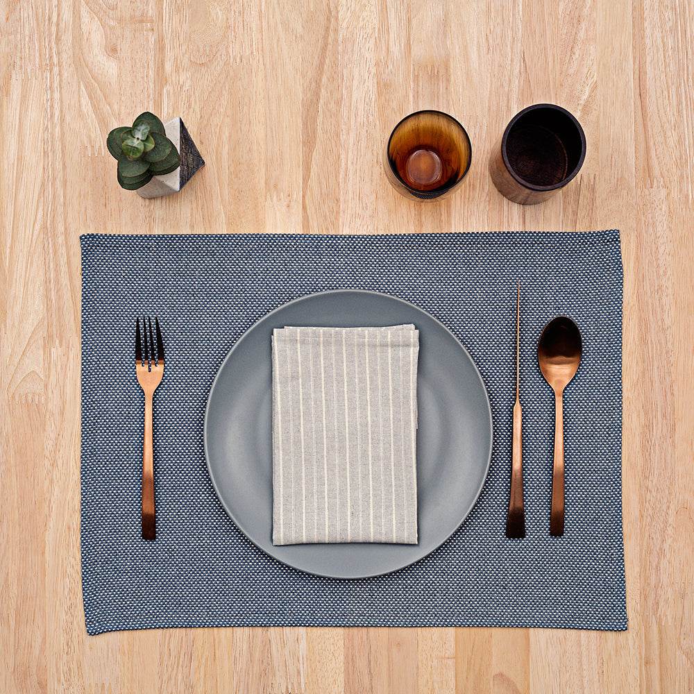 Placemats & Napkins Bundle: Blue Placemats + Cloth Napkins / Set of 4 - Metromarketstore